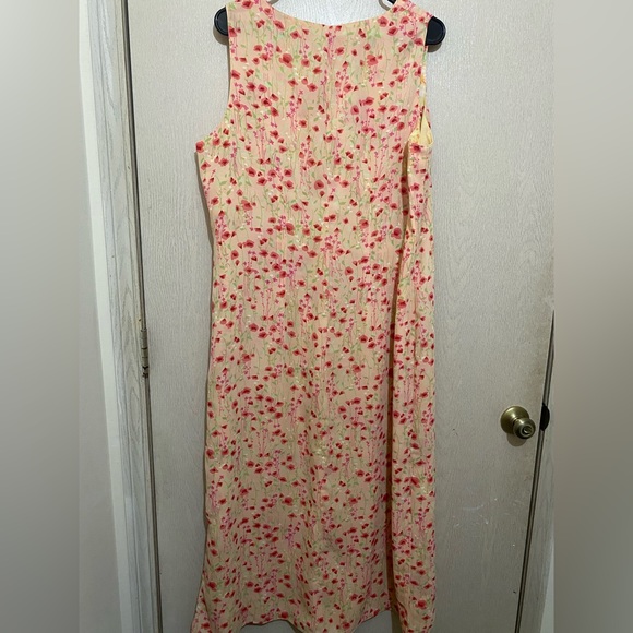 Vintage Reservable Maxi Dress - Yellow and Pink Florals - Size 2XL - Picture 5 of 8